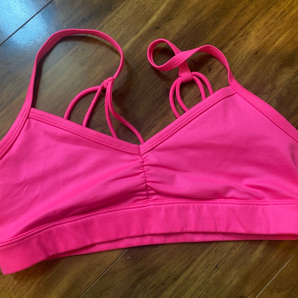 Sports bra